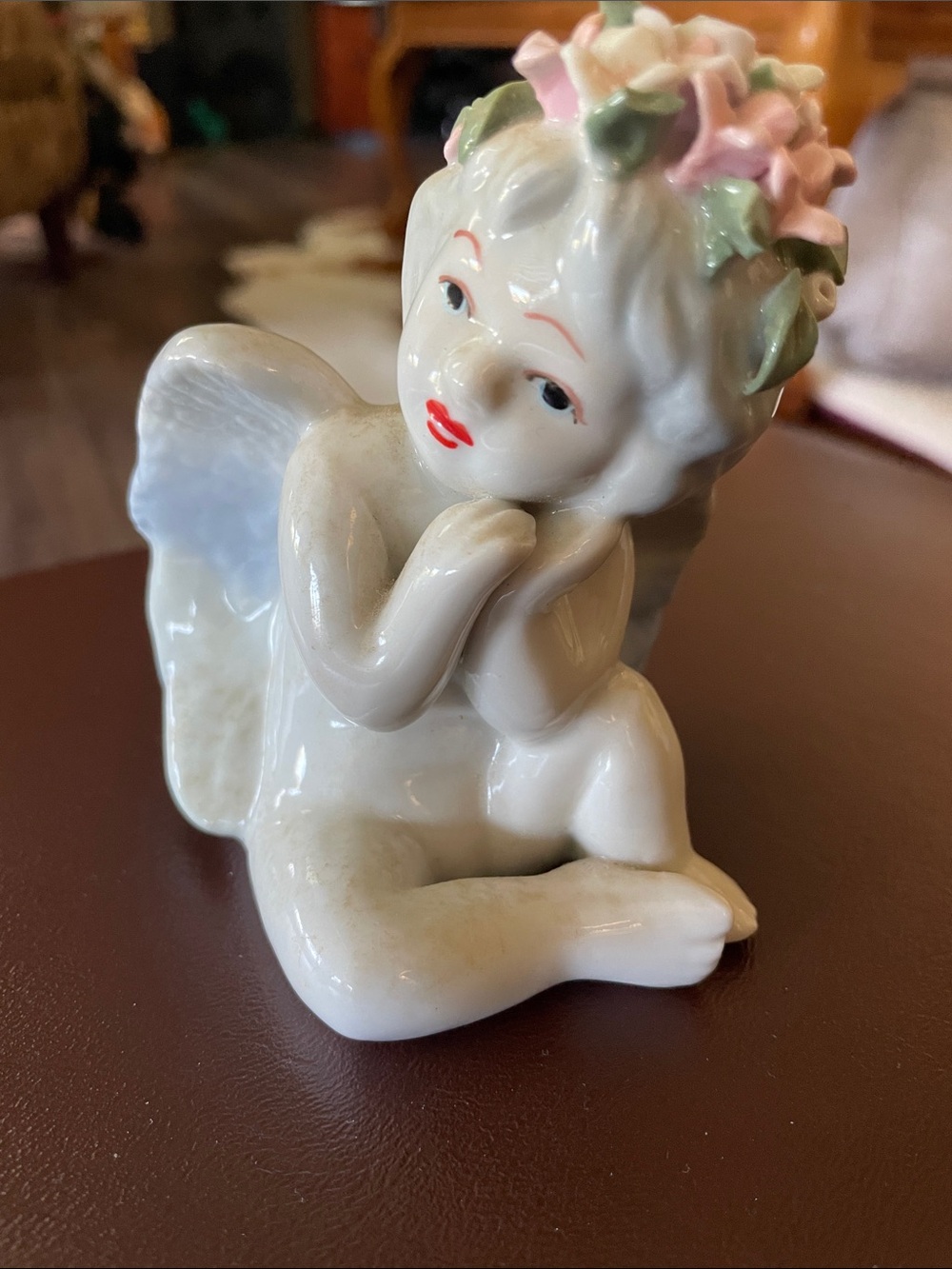 VTG Sitting Cherub Shelf Sitter